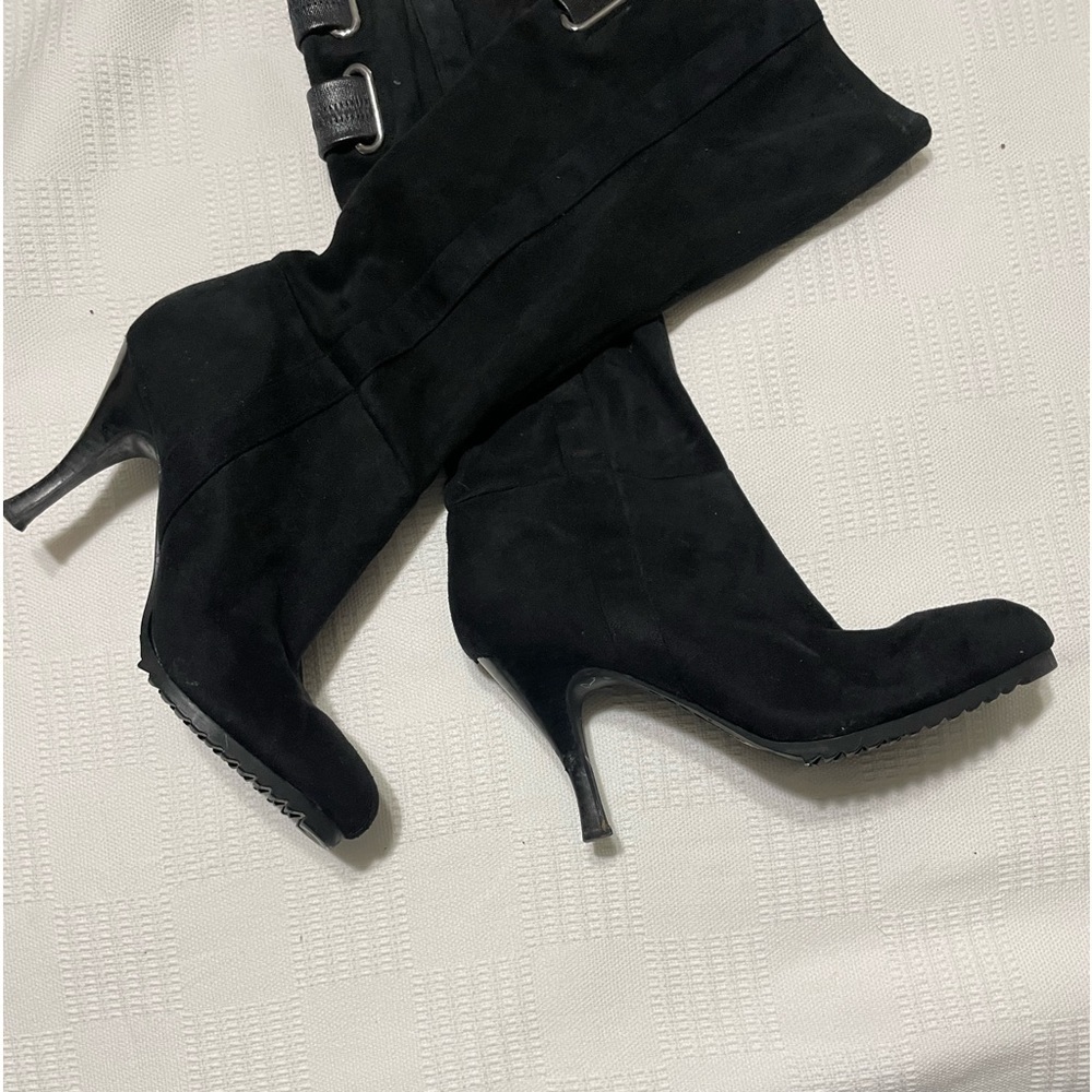 BCBG Size 7.5 Womens Black Faux Suede Knee Hight Boots 3.5 Heel Strap Accents